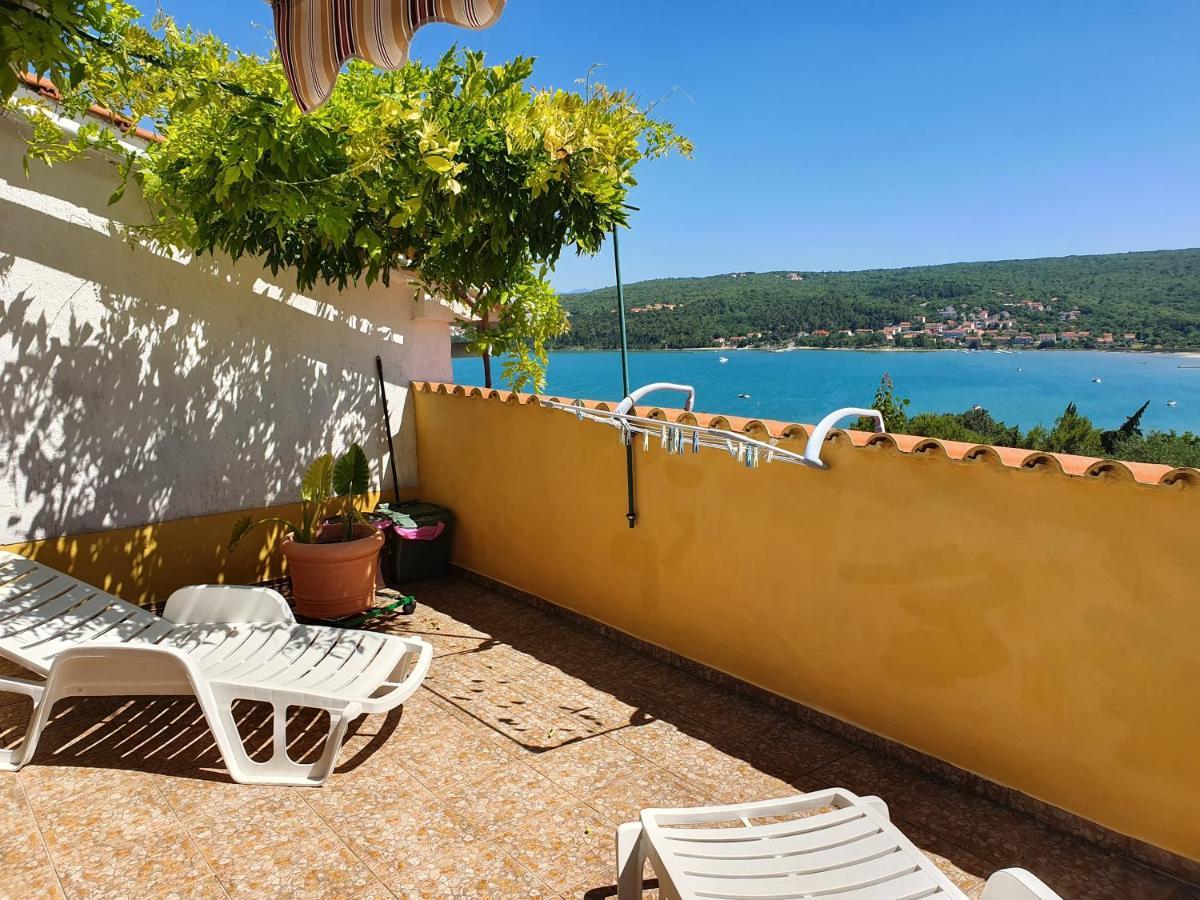 Apartment Dajana 4+2 Čižići Eksteriør bilde