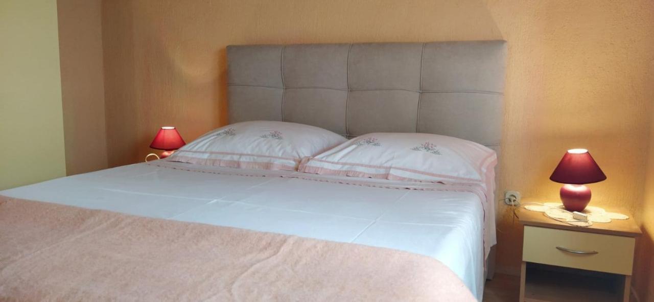 Apartment Dajana 4+2 Čižići Eksteriør bilde